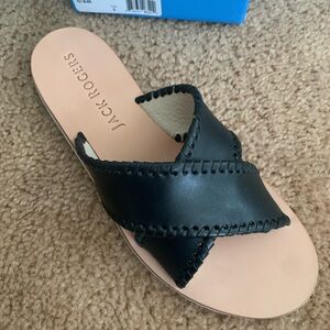 Brand new Jack Rogers.